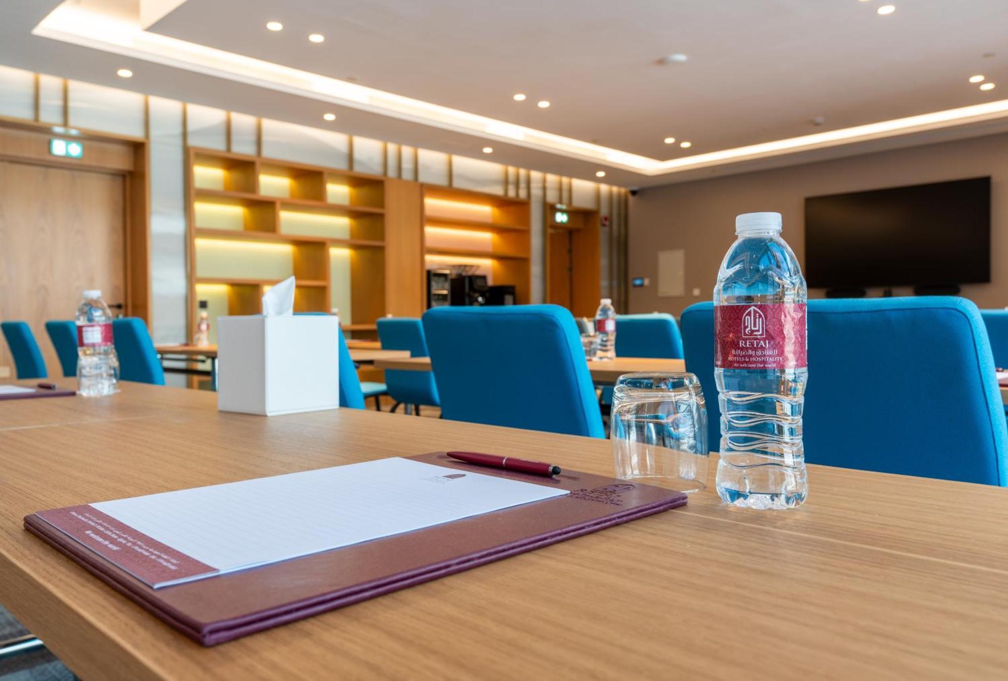 West Walk Retaj Hotel Al Rayyan Eksteriør billede