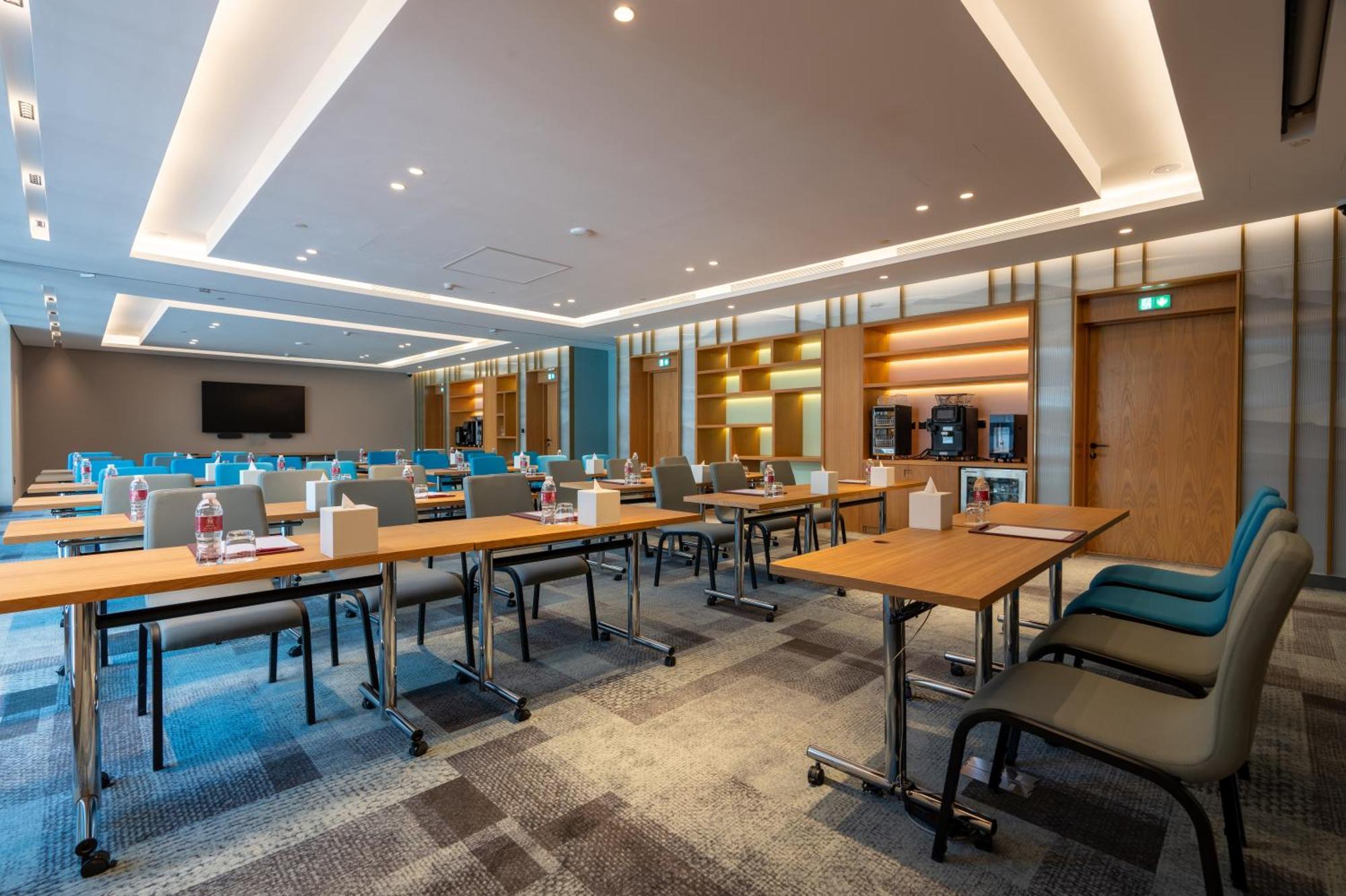 West Walk Retaj Hotel Al Rayyan Eksteriør billede